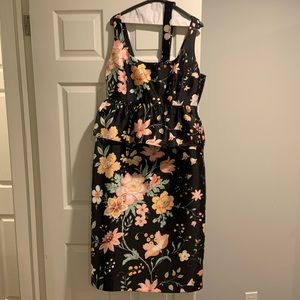Tuckernuck Floral Evening dress size 14 - With matching bow belt